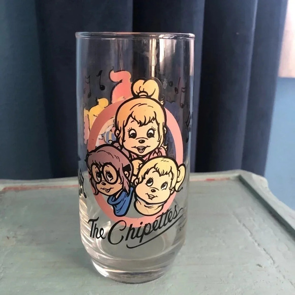 The Chipettes from Alivin and the Chipmunks Glass - Picture 1 of 5